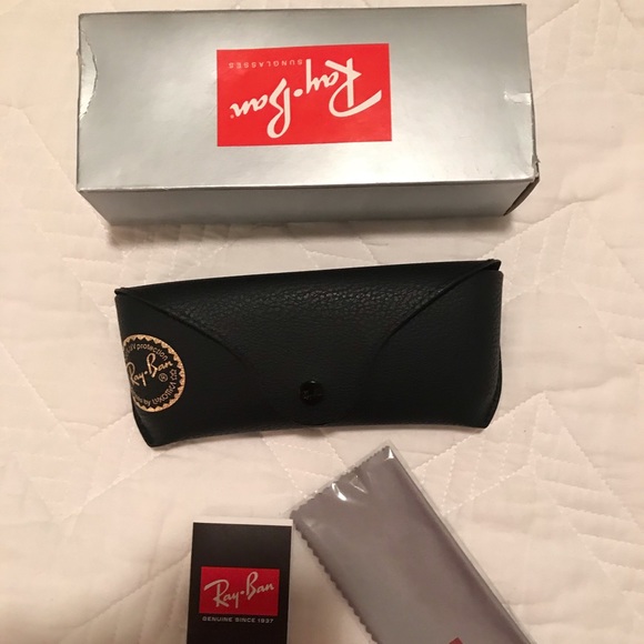 Ray Bans - Picture 4 of 4